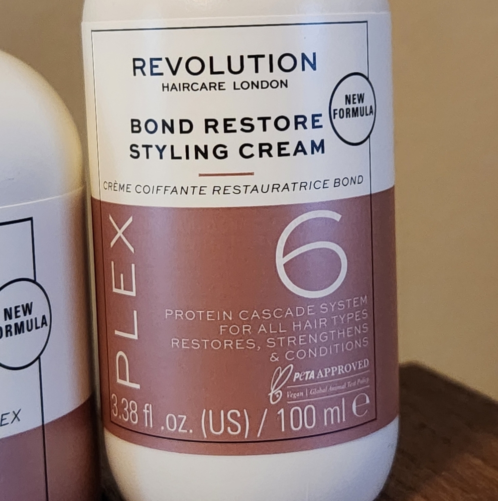 REVOLUTION HAIRCARE BUNDLE - Picture 5 of 7